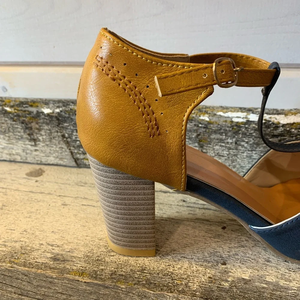 Navy & Tan Heeled Sandals - Picture 4 of 7